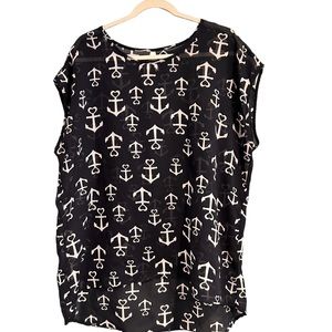 Navy blue and white nautical sheer top. Made in India. 1X